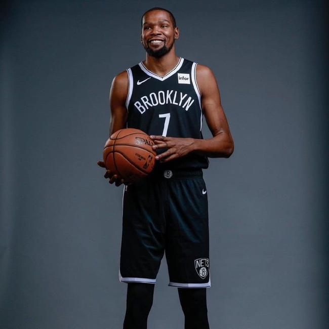 看泰山队的 看泰山队的