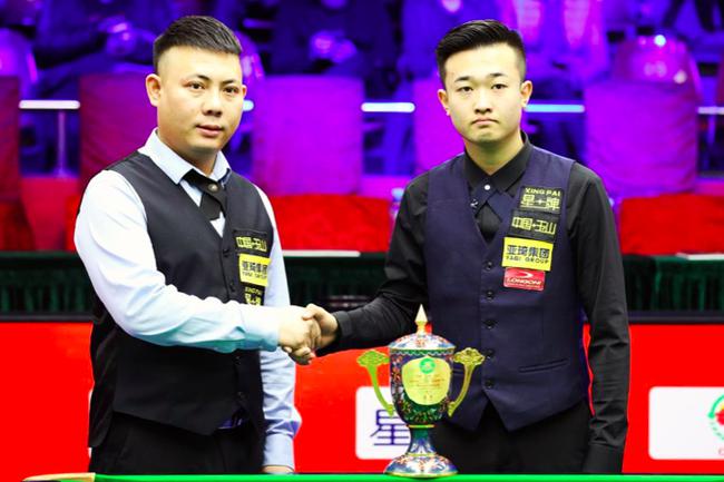 明星更为谨 明星更为谨