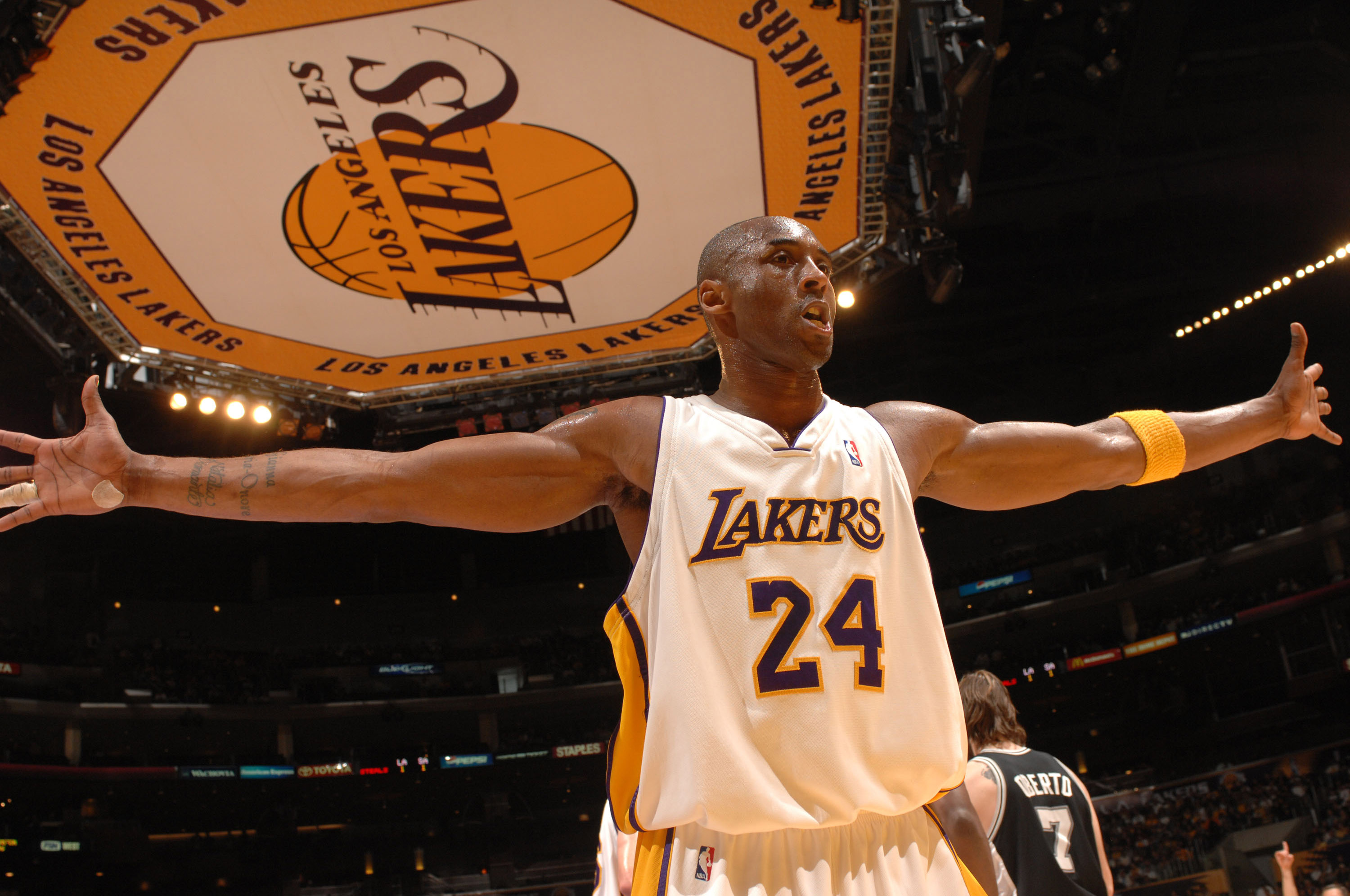 在强强对话 在强强对话